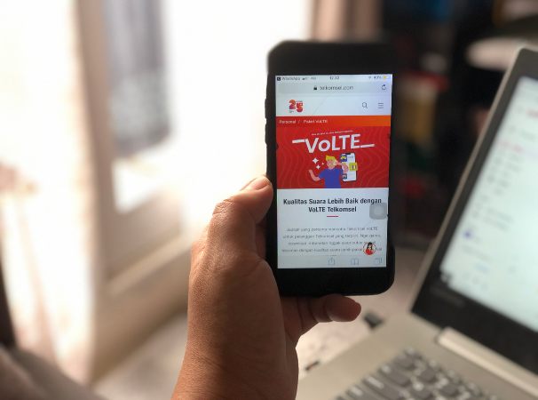 Masih Belum Pakai VoLTE Telkomsel? Begini Caranya!