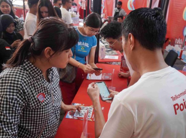 Peningkatan Trafik Layanan Broadband Telkomsel