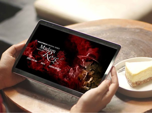 MAXstream Rilis Serial Madam Rose